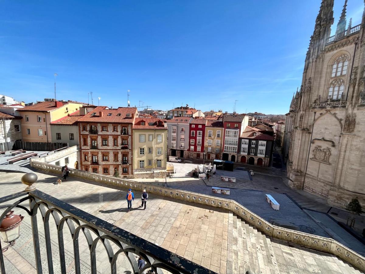 Atuaire Home Balcon Con Vistas A La Catedral De Burgos Exterior photo