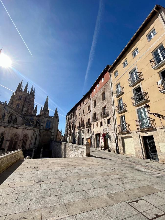 Atuaire Home Balcon Con Vistas A La Catedral De Burgos Exterior photo